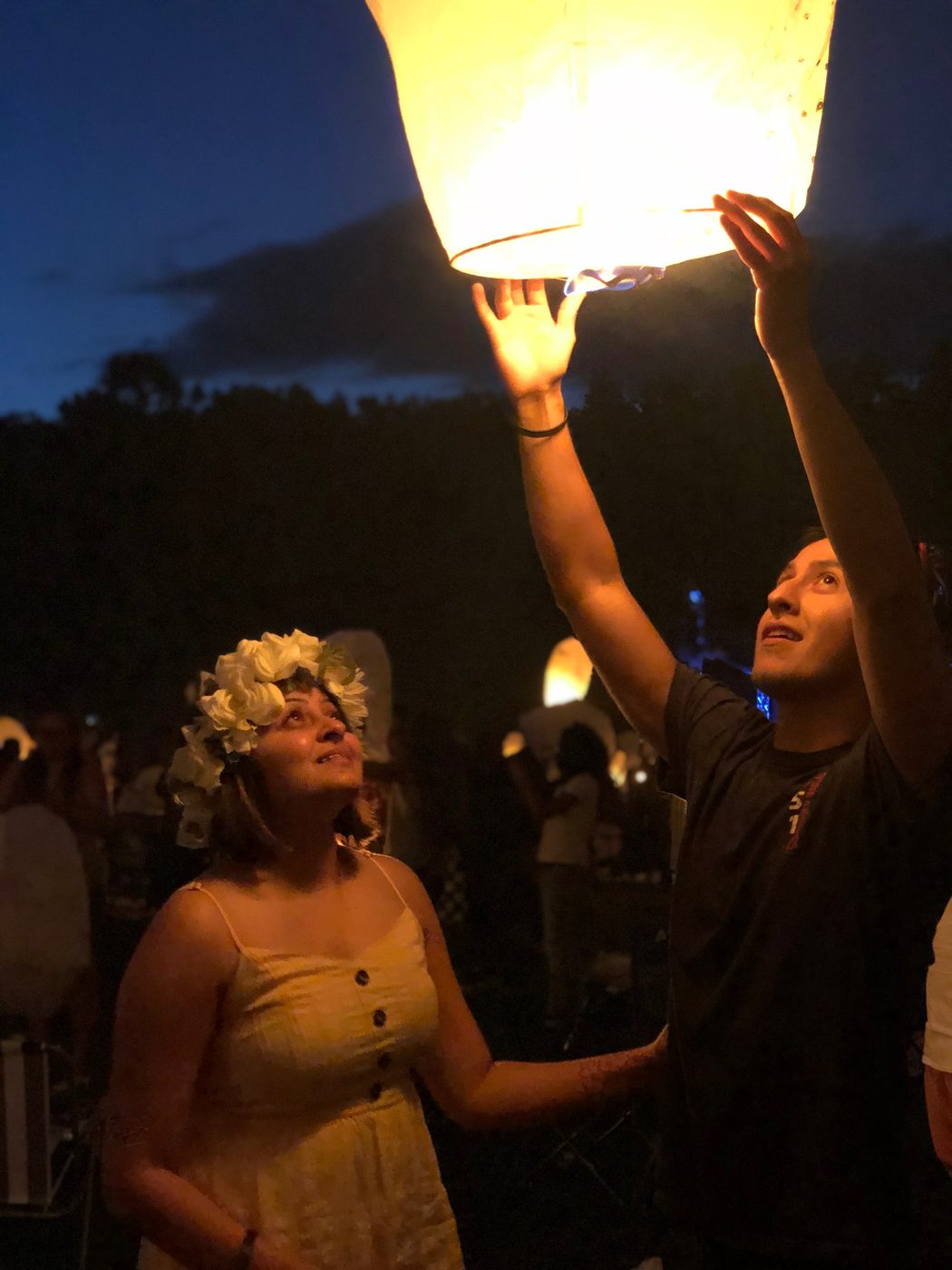 Releasing a sky lantern together